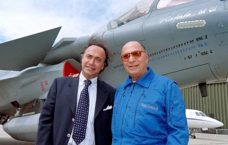 Fransız milletvekili ve milyarder Olivier Dassault, kuzeybatı Fransa’da bir helikopter kazasında öldü