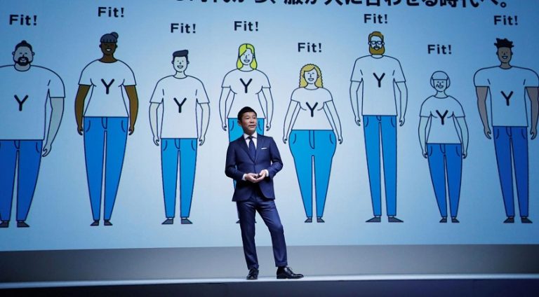 Elon Musk’ın projesiyle Ay’a gidecek Japon milyarder, yanında götüreceği 8 kişiyi arıyor