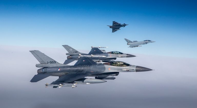 NATO’da Rusya alarmı: “6 saat içinde 10 önleme uçuşu yaptık”