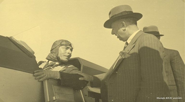 Vecihi HÜRKUŞ Ankaralı mı?