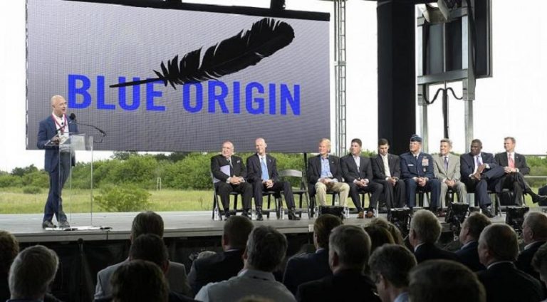 Amazon’un kurucusu Bezos, temmuzda uzaya gidiyor
