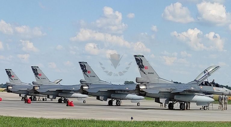 Türk F-16’ları NATO’nun Baltık Hava Polis Gücü kapsamında Polonya’da