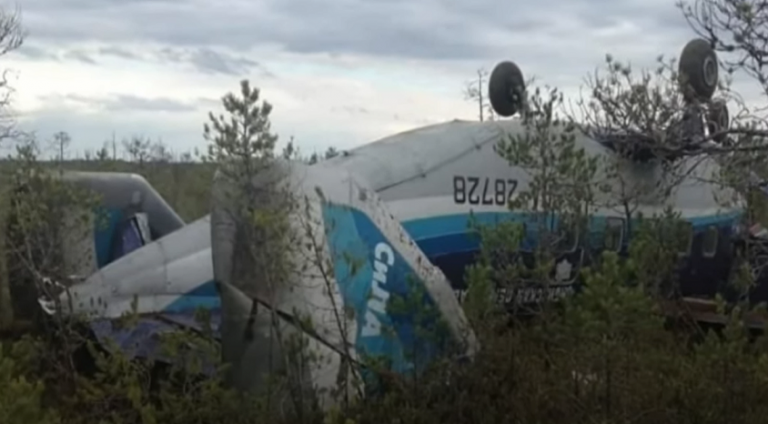 AN-28 mucizesi, tüm yolcular sağ olarak kurtarıldı (video)