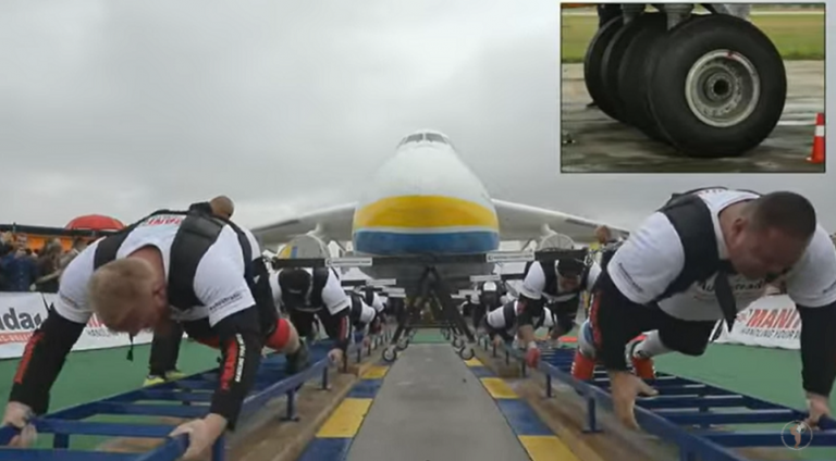 Ukraynalı sporcular An-225 Mriya uçağının yardımıyla dünya rekoru kırdı