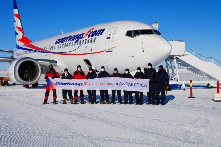 Smartwings, Antarktika’ya Boeing 737 MAX ile inen ilk havayolu şirketi oldu