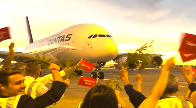 Avustralya 700 günden fazla süre kapadığı sınırlarını Qantas ile bir kez daha Dünyaya açıldı