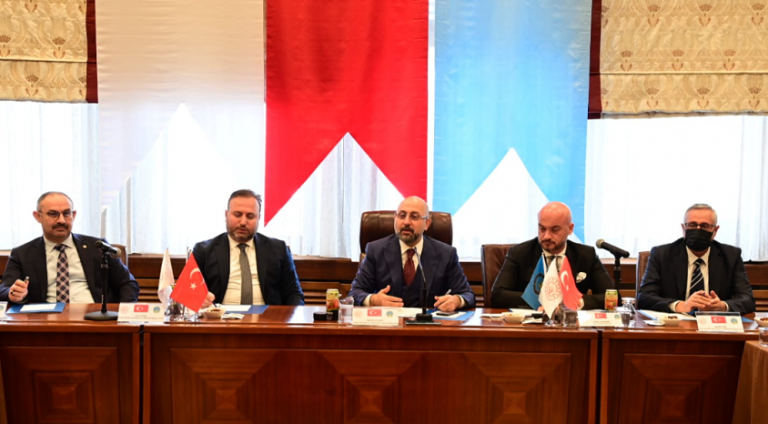 DHMİ Genel Müdürü Hüseyin Keskin Değerlendirme Toplantısında konuştu