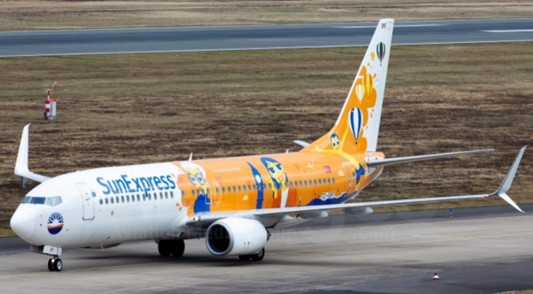SunExpress uçağı yaptırımlara takıldı