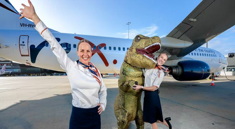 Qantas: Rex her zaman başkalarını suçlar