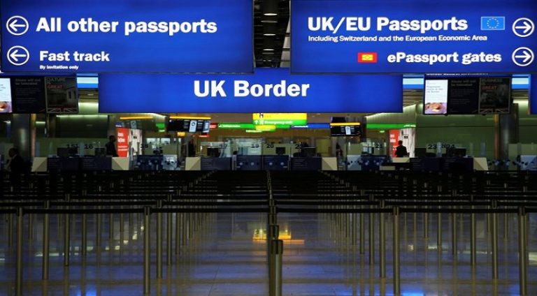 Akıllı telefonlara aktarılan pasaportlar: AB 2030’a kadar daha hızlı ve sorunsuz sınır kontrolleri vaat ediyor