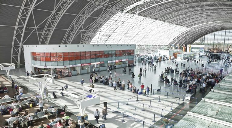 TAV Havalimanları ilk altı ayda 46 milyon yolcuya hizmet verdi