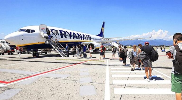 Belçika’nın uçuşlara uyguladığı eko-vergi zammına Ryanair’in de öncülük etmesi tepki çekti