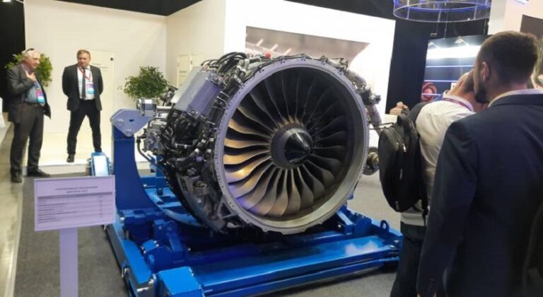 SJ-100’ün Rus yapımı PD-8  motoruyla ilk uçuşu 2024’ün başlarında gerçekleşebilir