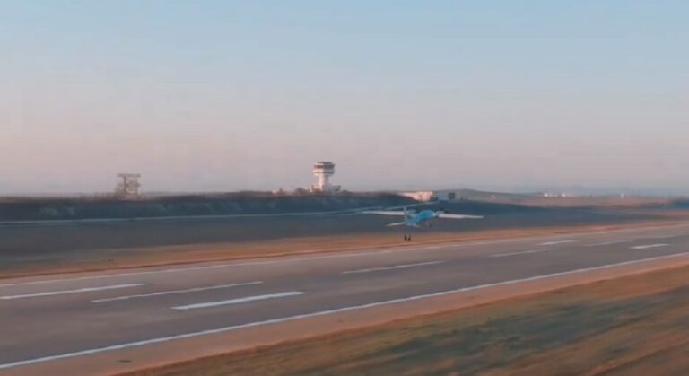 “Bayraktar AKINCI C” ilk uçuş testini geçti (video)