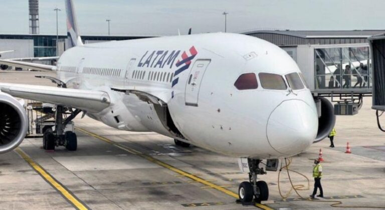 FAA, LATAM’ın B787 Dreamliner’larını denetleyecek