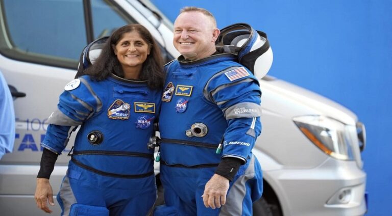 Boeing’in uzaya gönderdiği astronotlar mahsur kaldı
