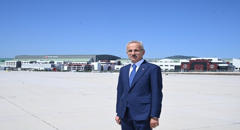 Ulaştırma ve Altyapı Bakanı Uraloğlu: “5 Ayda 82 Milyonun Üstünde Yolcu Hava Yolunu Tercih  Etti”