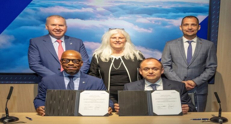 Boeing ve Antonov savunma iş birliği anlaşması imzaladı