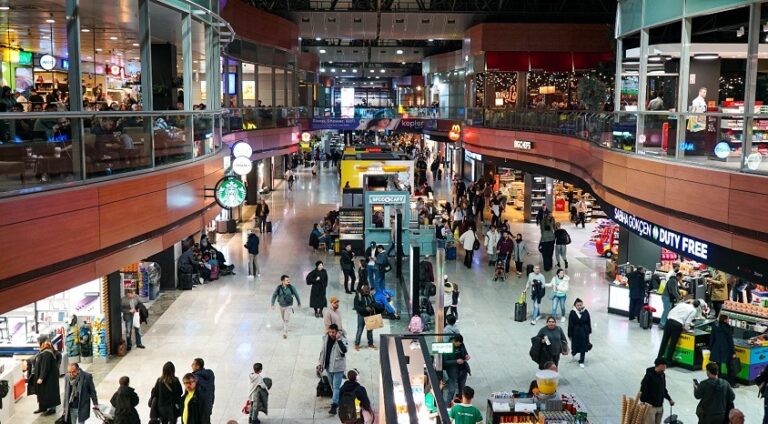 İstanbul Sabiha Gökçen Uluslararası Havalimanı’nda Tüm Zamanların Günlük Yolcu Sayısı Rekoru Kırıldı