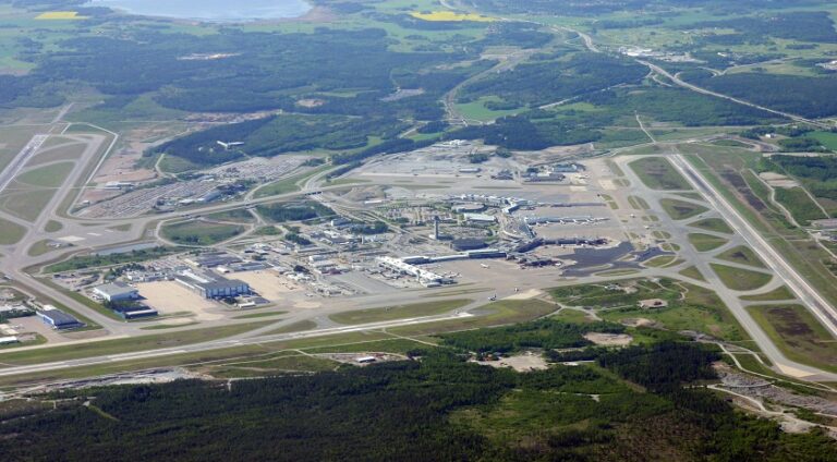 Bilinmeyen insansız hava araçları (İHA) Arlanda’da operasyonları aksatıyor