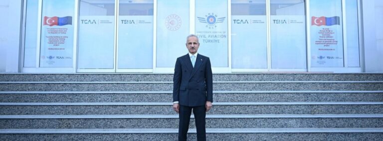 Bakan Uraloğlu’ndan 12 Yeni İç Hat Müjdesi