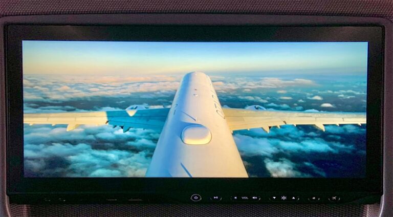 Air Canada, yolculara pilotun bakış açısını göstermek için A321’e dış kameralar yerleştirdi
