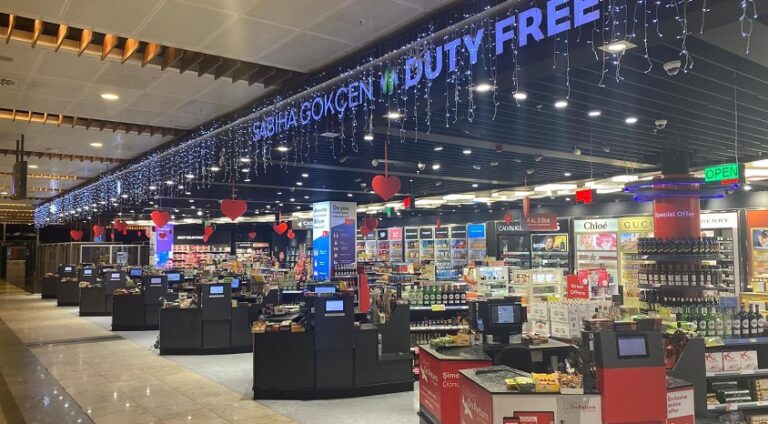 İSG duty free işletmecisi DUFRY’den sevgililer günü konseptli dekor