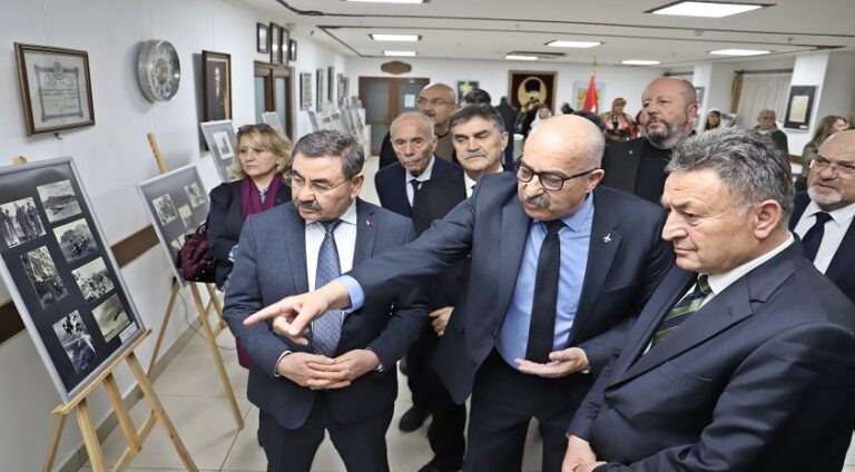 “Atatürk, Ankara ve Havacılık” Temalı Sergi Ziyarete Açıldı