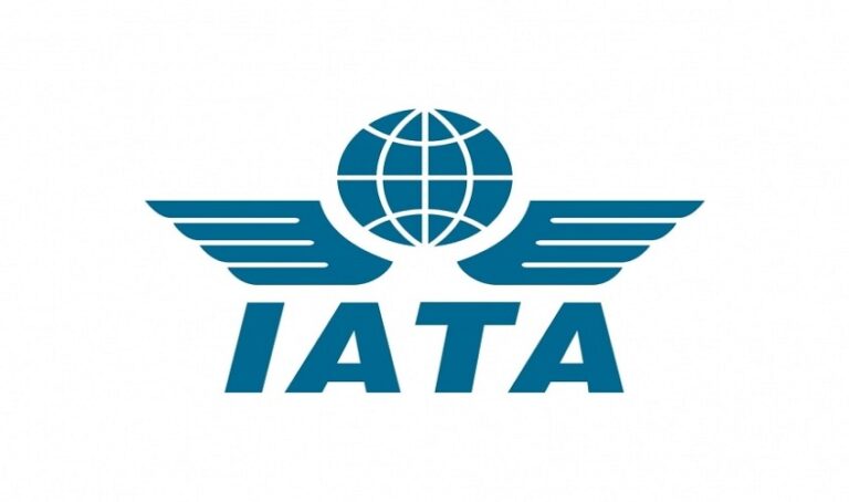 IATA: Küresel hava yolcu talebi Ekim ayında %6,6 artarak hızlandı