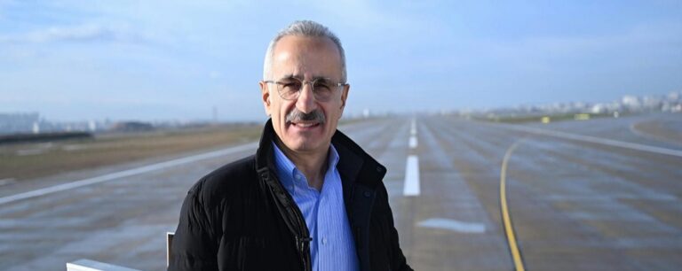 Bakan Uraloğlu: “Eşzamanlı Üçlü Bağımsız Pist Operasyonu” yarın başlıyor