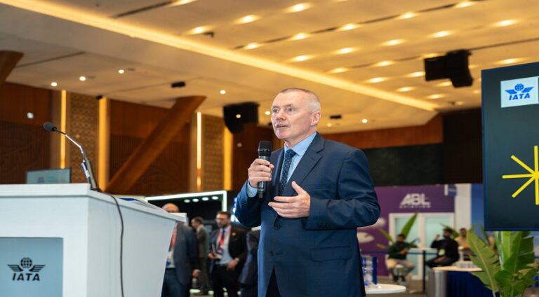 IATA: Hükümetler havayolları fonlarından 1,3 milyar doları bloke etti