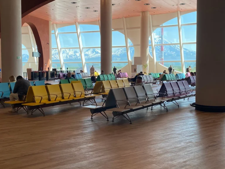 Kamçatka depremi: Petropavlovsk Havalimanı’nda o anlar! (video)
