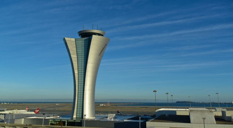 British Airways Pilotları SFO ATC Tarafından Azarlandı (video)