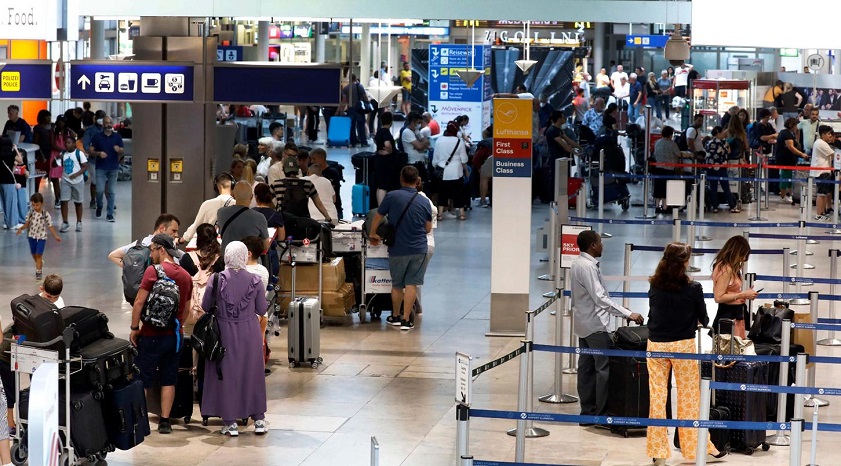 AB ülkelerine seyahat için geliştirilen yeni sistem 12 Ekim’de başlıyor