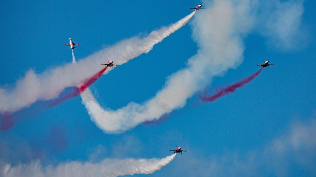 Çekya’da Türk Yıldızları rüzgarı! “En İyi Gösteri Uçuşu” ödülünü kazandı