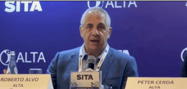 ROBERTO-ALVO-EN-ALTA-2025-1-e1760912503347