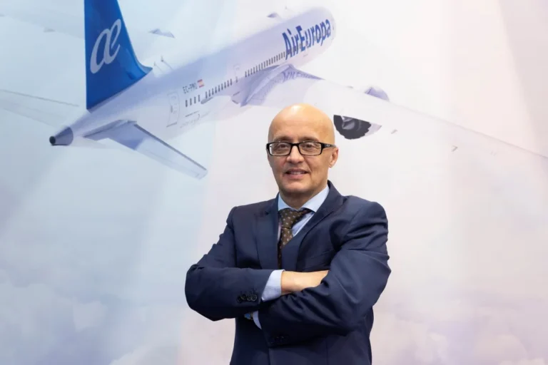 Air Europa CEO’su Clark, ekibini yeniden oluşturuyor