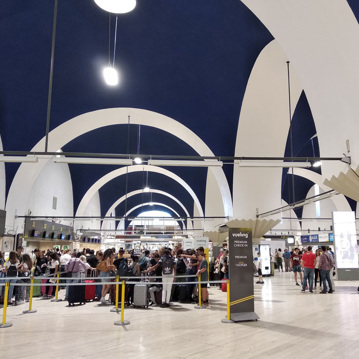 AB’de yeni uçuş kuralları tartışma yarattı