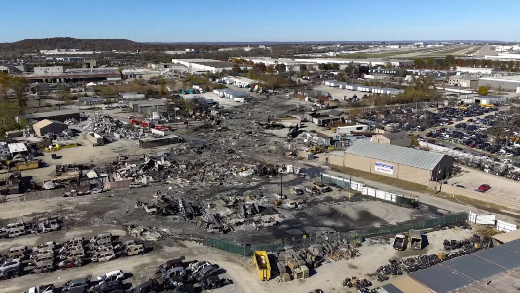 UPS MD-11 Kargo Uçağı, Louisville Havalimanından kalkışta düştü