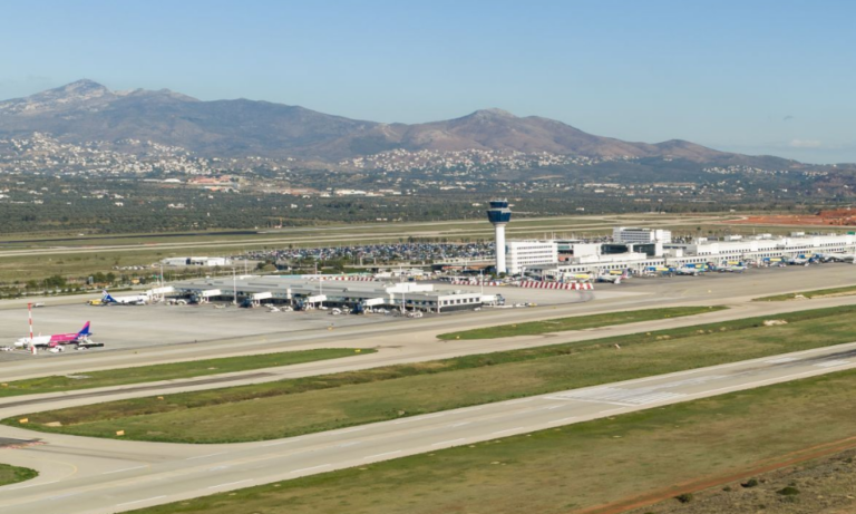 Ödenek yok: Yunanistan bağışlarla hava trafik kontrol sistemini modernize edecek!