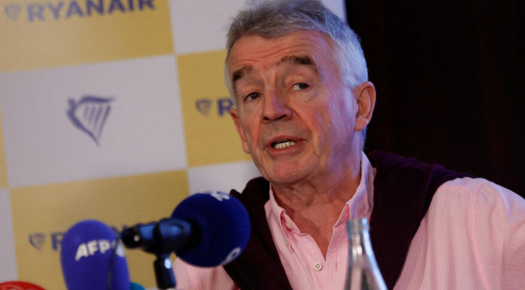 Ryanair patronundan geri adım: Uçaklarını Starlink ile donatmaya hazır!