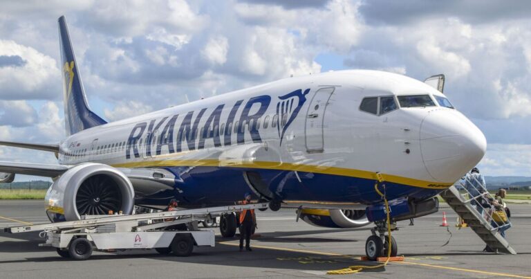 Ryanair’e aleyhine mahkeme kararına uymama ve hakaret suçlamalarıyla para cezası!