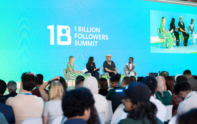 İlgi düzeyi ve algoritmalar: İçerik üreticisi ekonomisi medyayı nasıl yeniden şekillendiriyor?