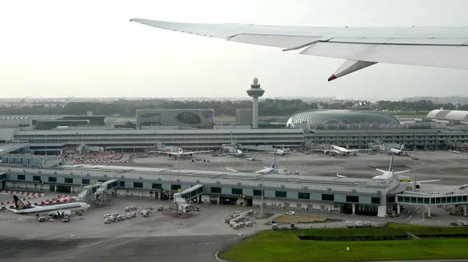 Uçakların emniyetli bir şekilde birbirinden ayrılmasını sağlayacak yeni bir araç test ediliyor