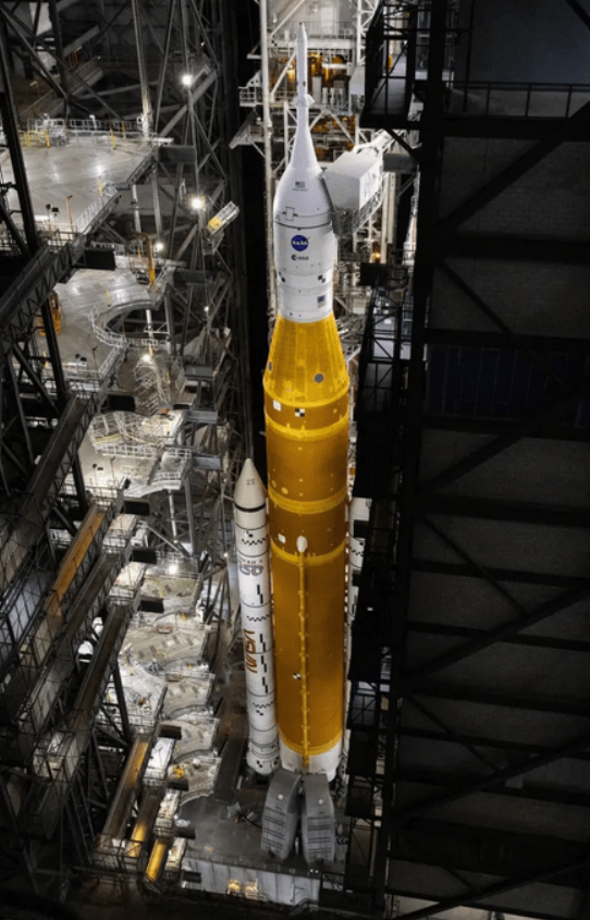 NASA, Artemis programı için Ay’a inişten önce 2027’de bir test görevi ekledi