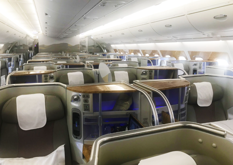 Havayolları sizi Business Class’tan ekonomi sınıfına düşürebilir mi?