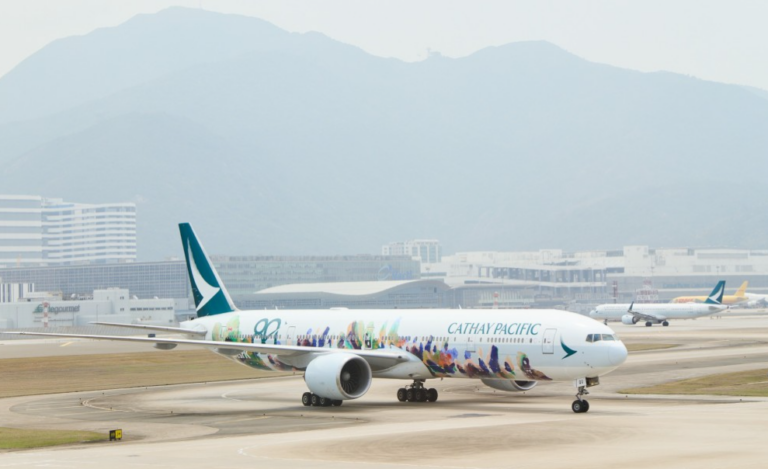 Cathay Pacific “Hong Kong Ruhu” temalı uçak tasarımını tanıttı 