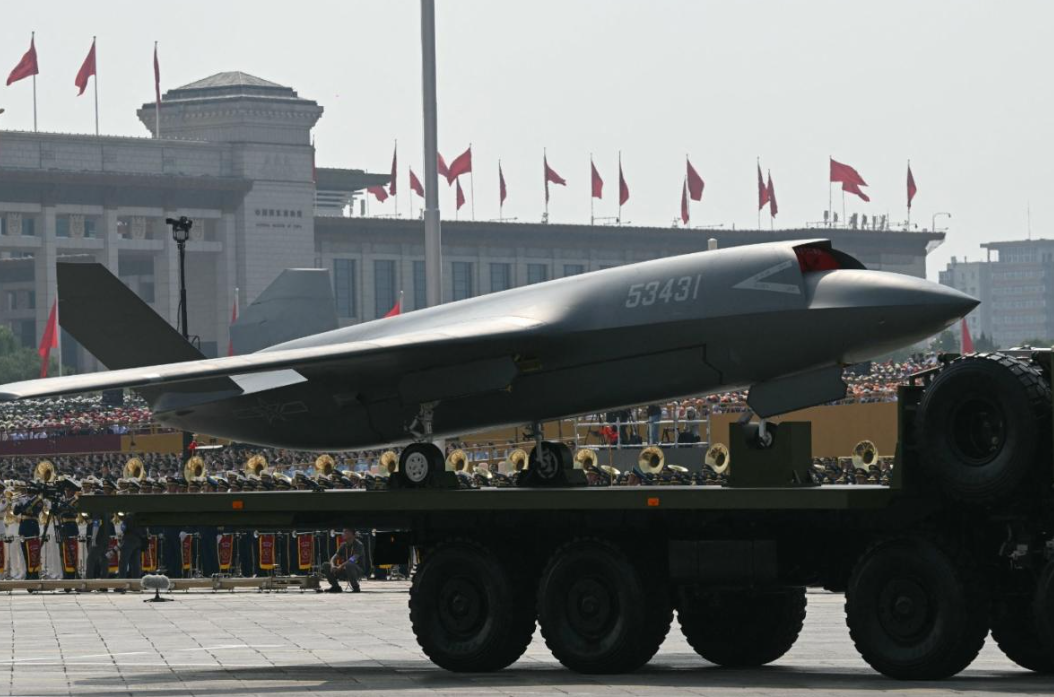 Çin, drone’ları havada şarj eden sistemi tanıttı