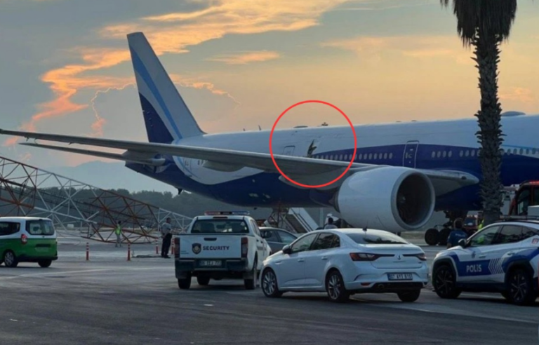 Antalya Havalimanında B777 Uçağı İniş Sonrası Radar Antenine Çarparak Hasarlandı