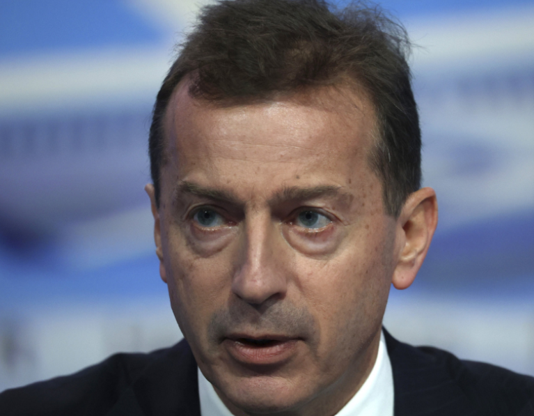 Airbus CEO’su Faury, Avrupa’daki düzenleme maliyetlerini eleştirdi